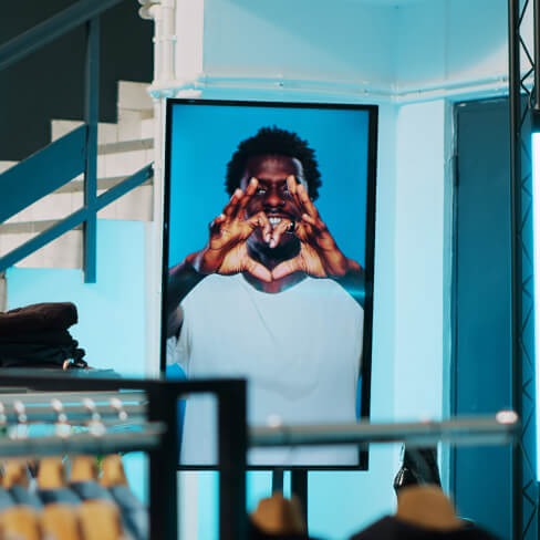 Storefront & Facade Displays